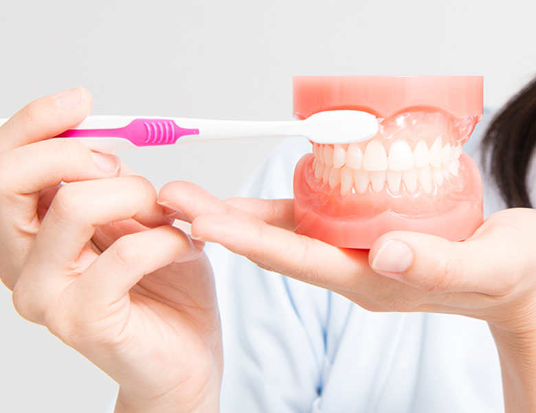 磯子の羽田歯科医院で歯周病治療